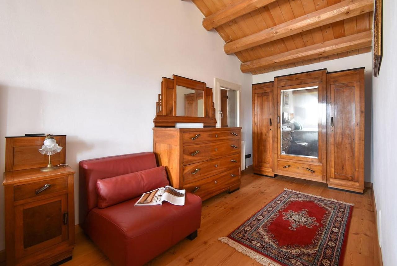Calaone Wondeful Duplex Apartment Con Parcheggio X4 Baone Kültér fotó